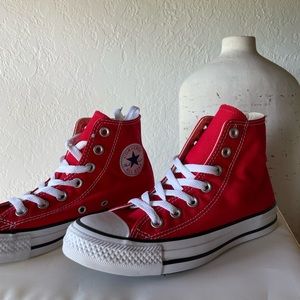Converse All Star high top sneaker red
